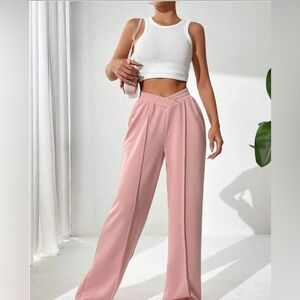NWT v-cut jogger pant